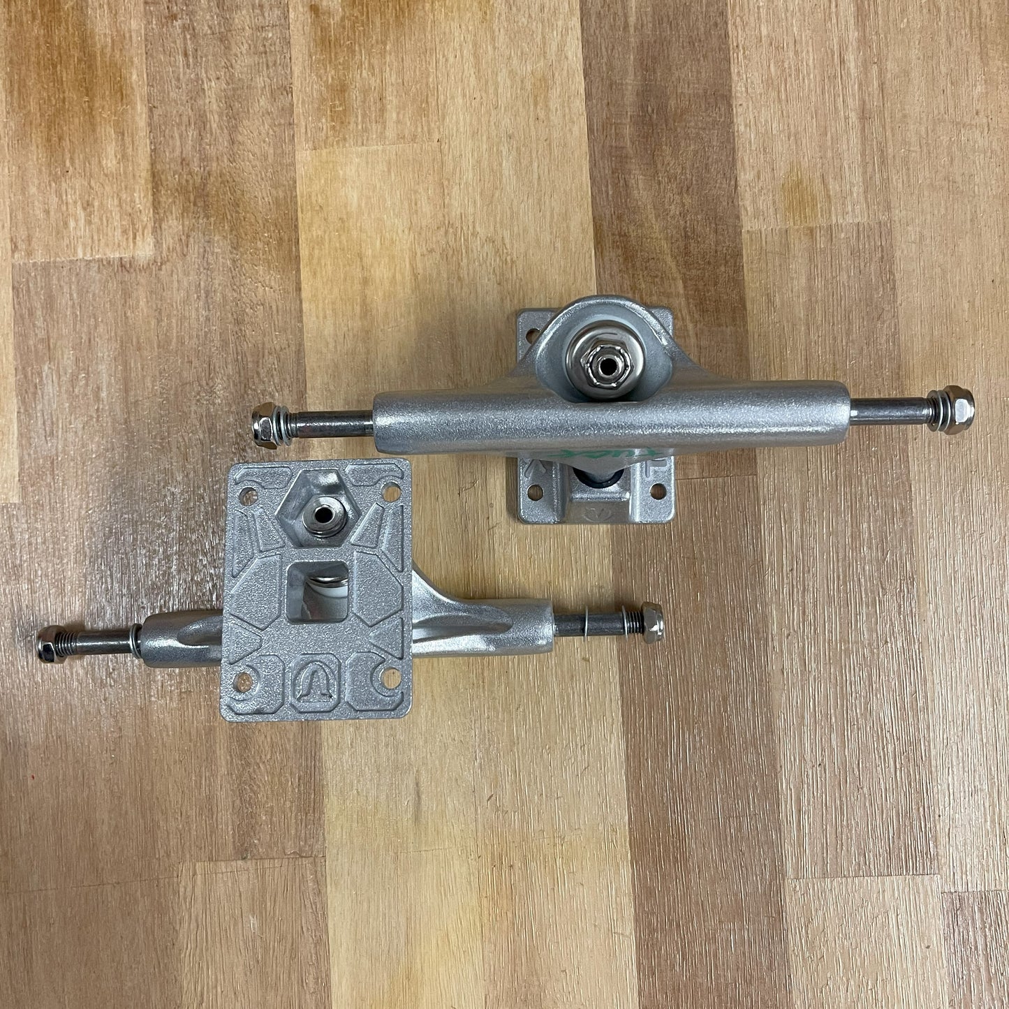 TUCK Achsen-Set Komplett 7.8 - 8.25